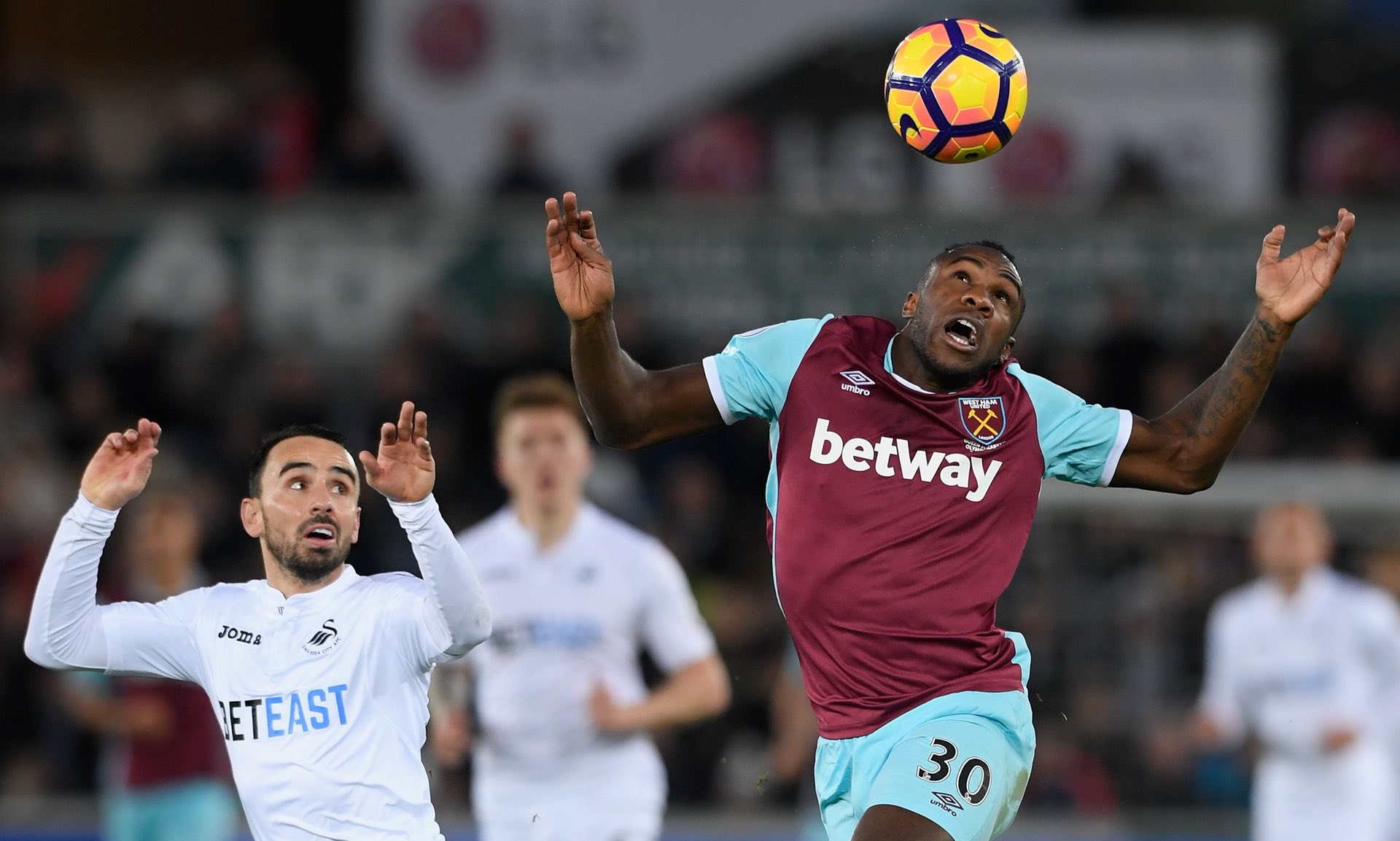 更在关键时 更在关键时